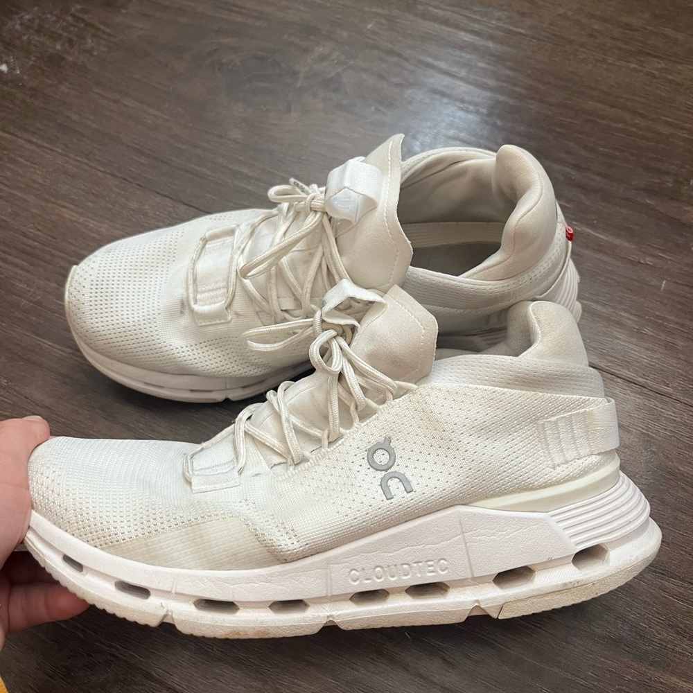 COPY - On Cloud Nova all white!